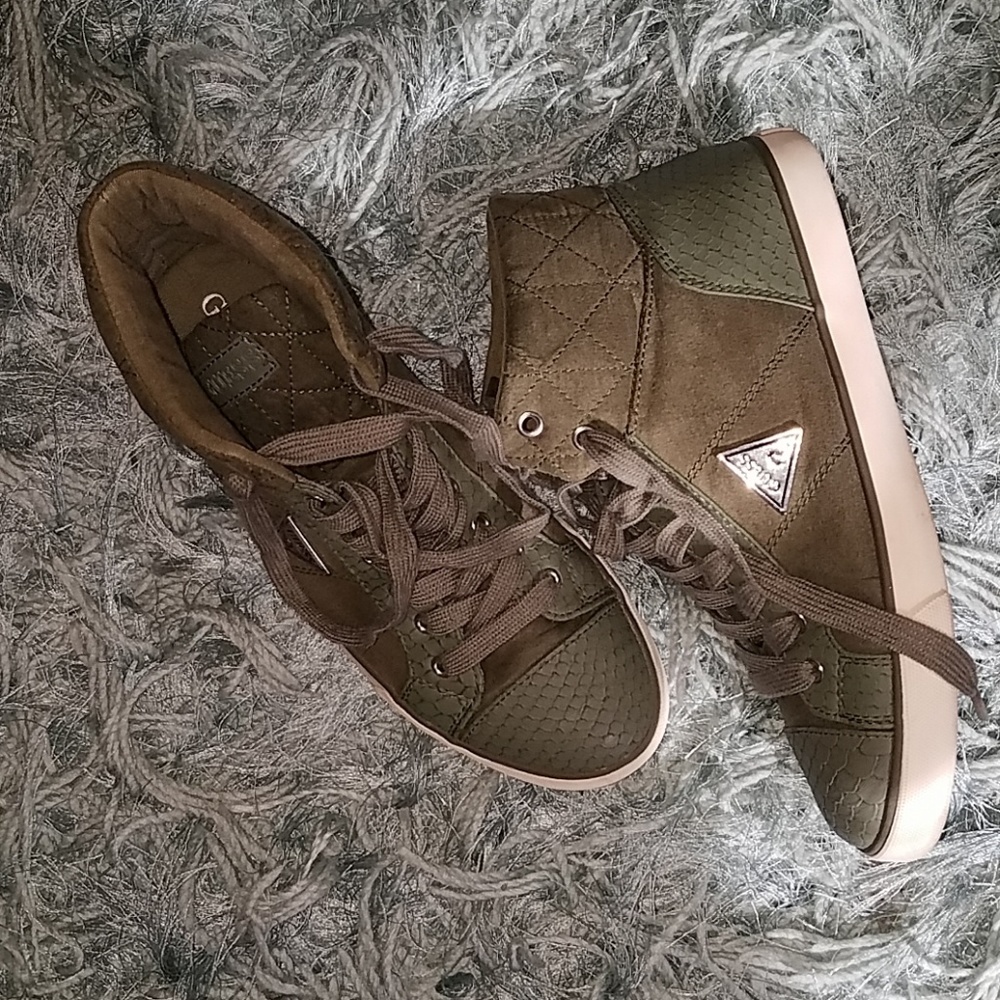 Shoes